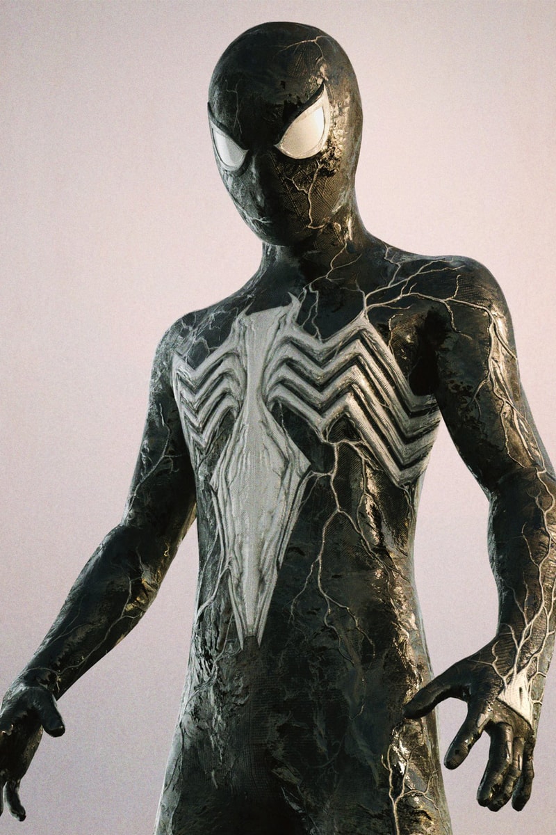 Spider man deals venom suit