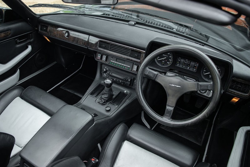Jaguar xjs sales interior kits