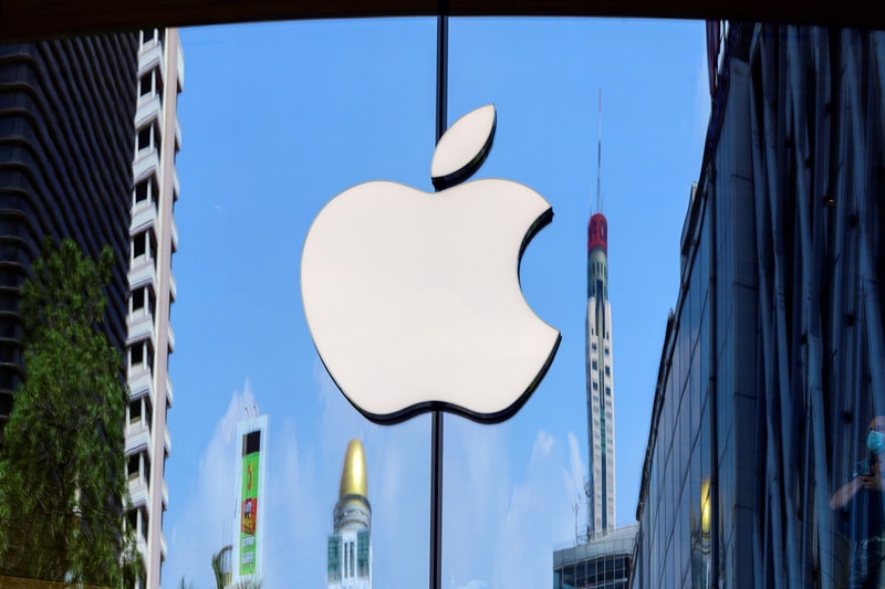 Apple’s iOS 15.4 Arrives Next Week | Hypebeast