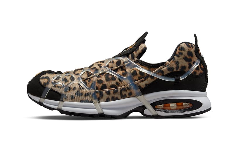 Leopard print hotsell nike shoes