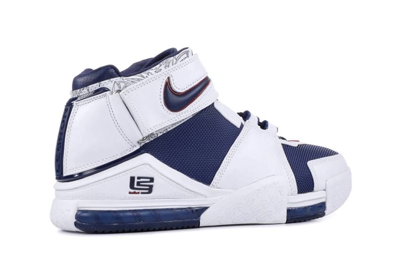 Lebron 2 sale different shoes