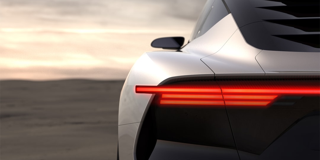 DeLorean представит свой новый концепт электромобиля в августе