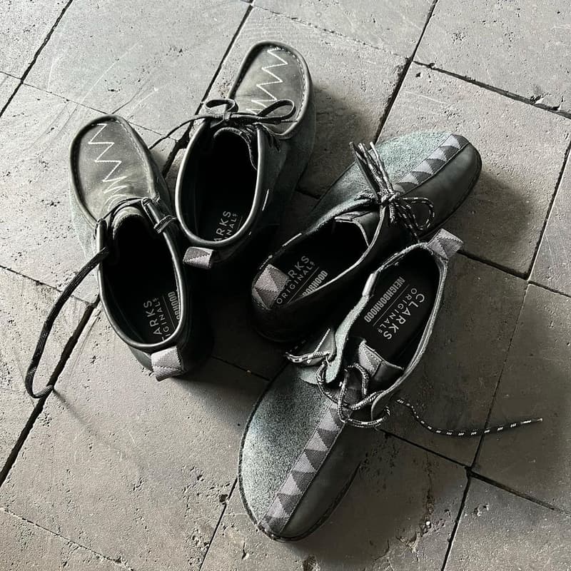 Clarks canvas desert boot top