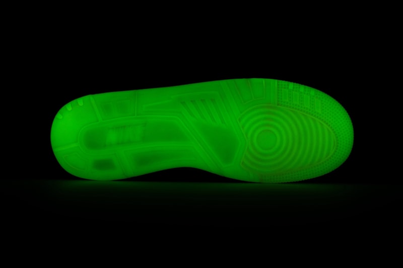 Yeezy air force 1 sale glow in the dark