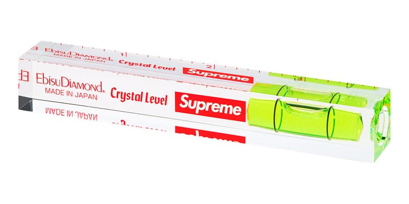 tw-supreme-spring-summer-2022-