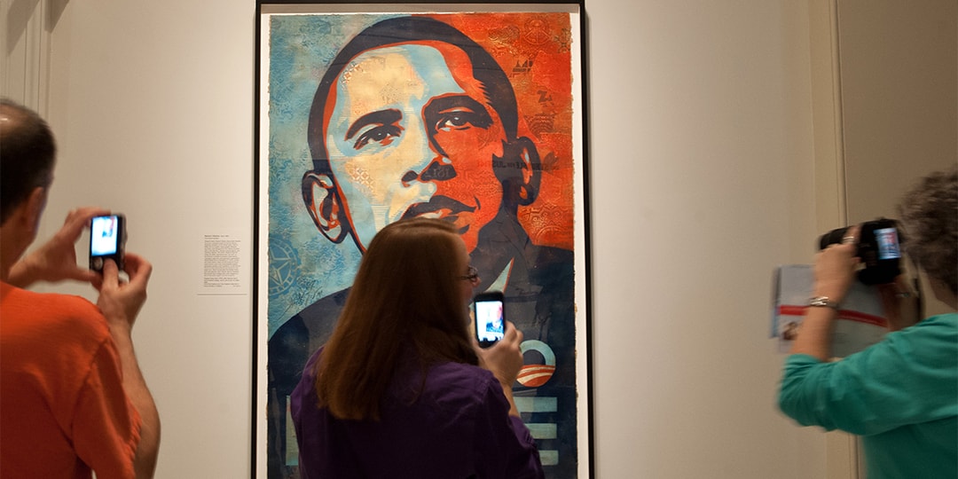 Оригинальная работа Шепарда Фейри Обамы «НАДЕЖДА» продана за 735 000 долларов США