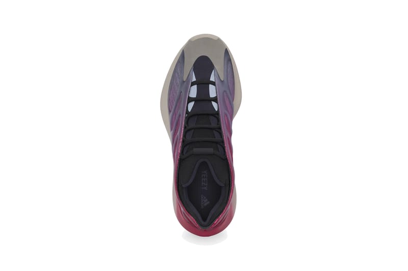 Yeezy 700 mauve on sale drop