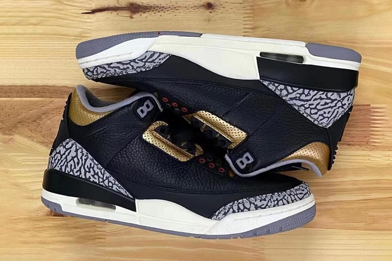 Air jordan 3 store black and gold