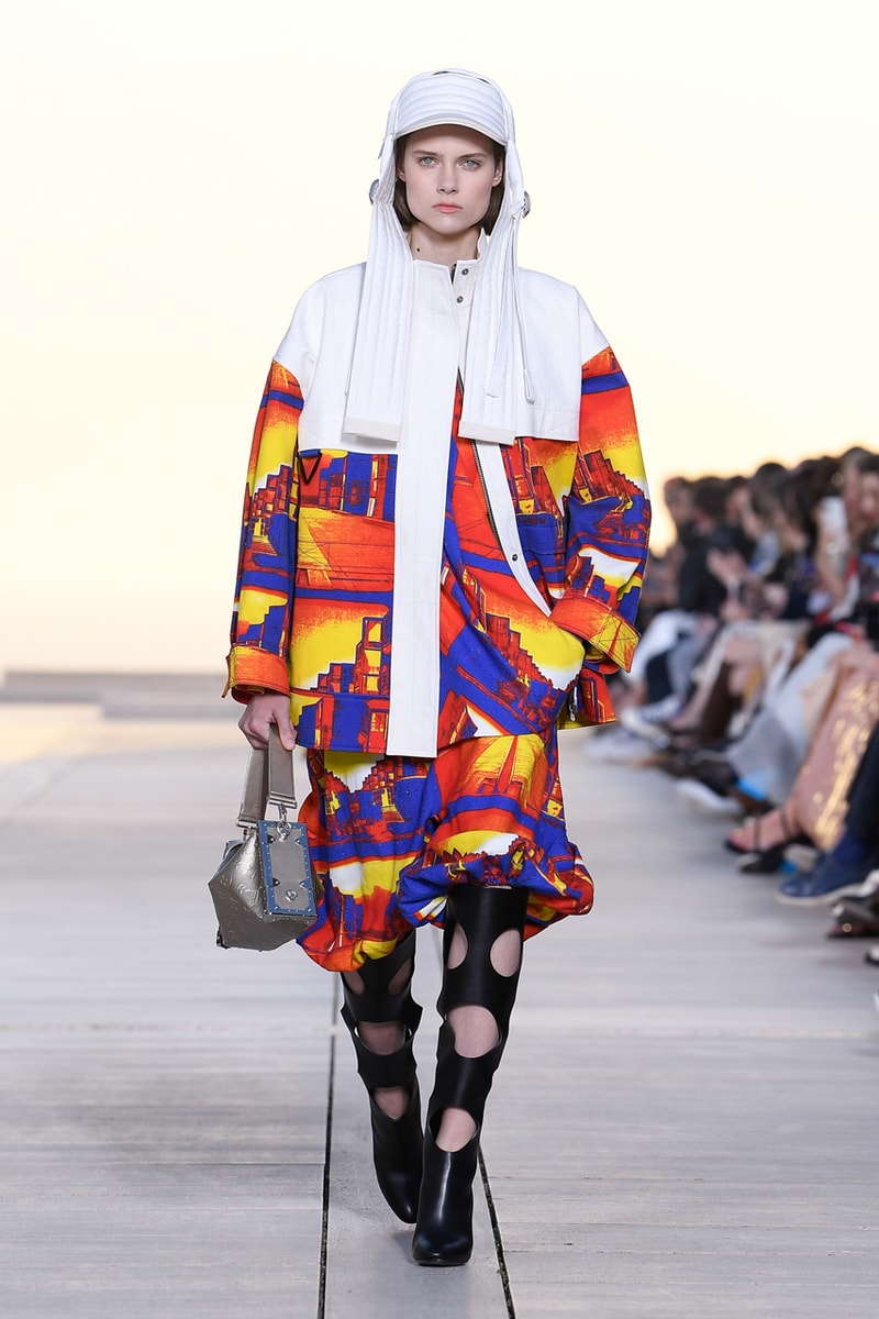 Louis Vuitton Cruise 2023 Show at The Salk Institute | Hypebeast