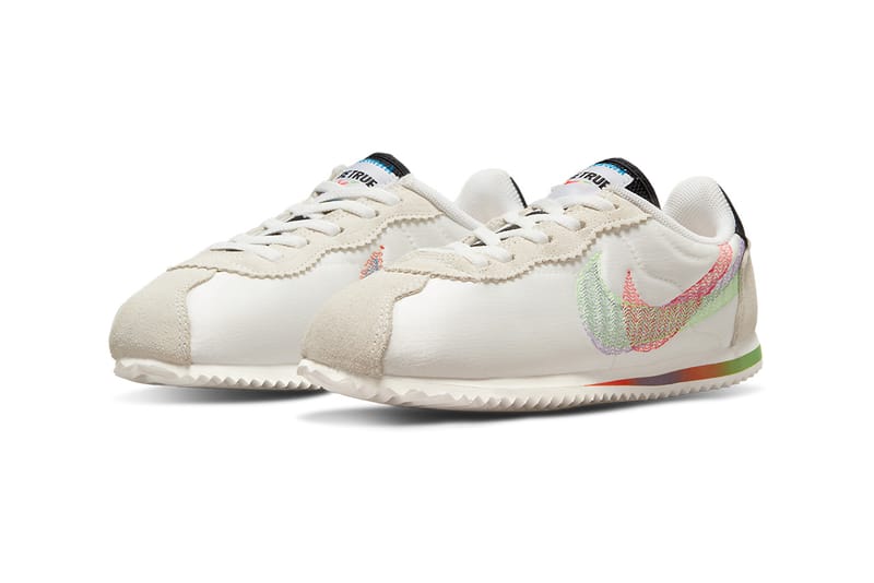 Rainbow hot sale nike cortez