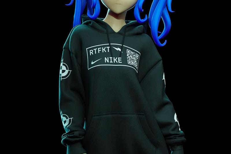 Free nike hotsell hoodie roblox