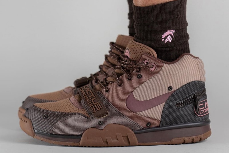 nike air max x travis scott