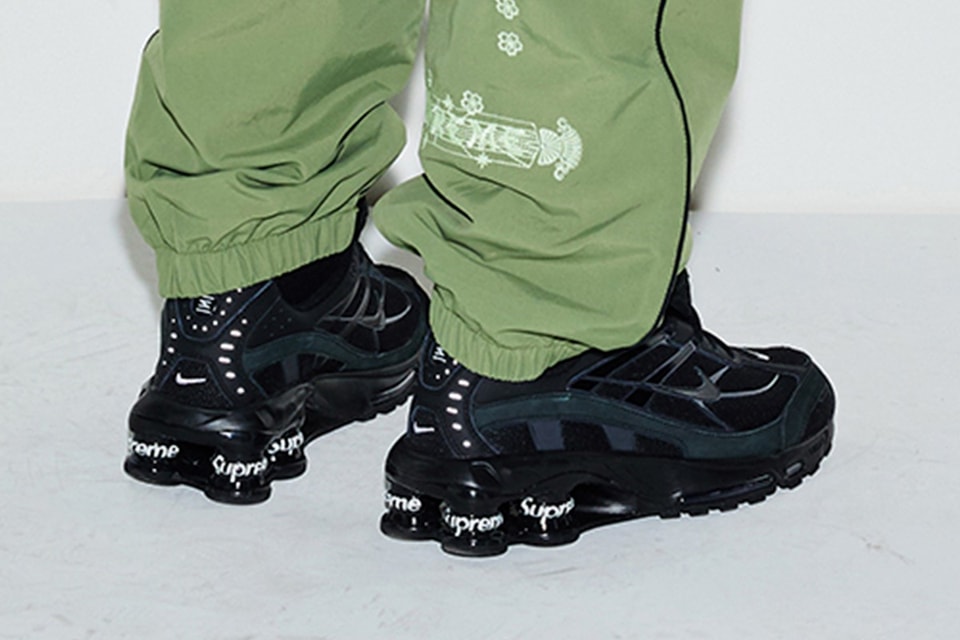 ssense nike shox
