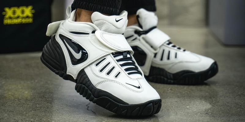 Nike air barrage on cheap feet