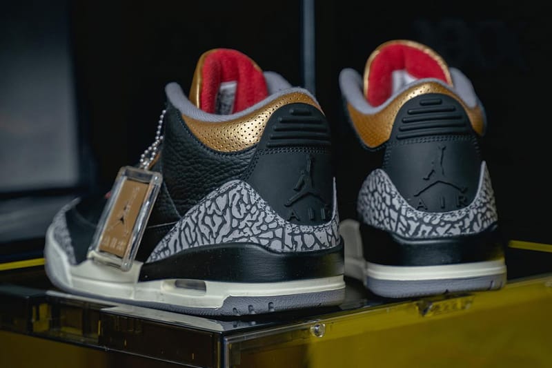 Air jordan 3 black and cheap gold