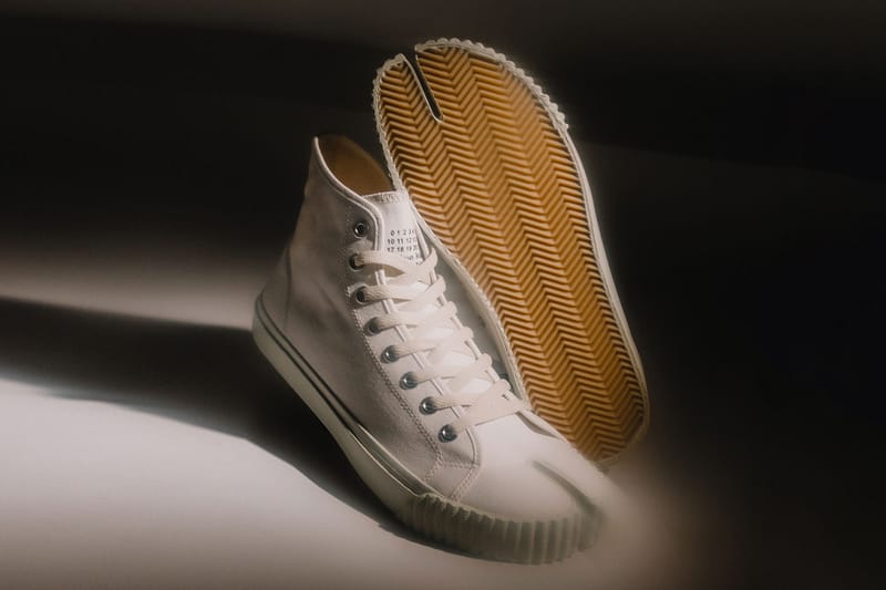 Maison Margiela Arrives With FW22 Tabi Sneakers and Leather