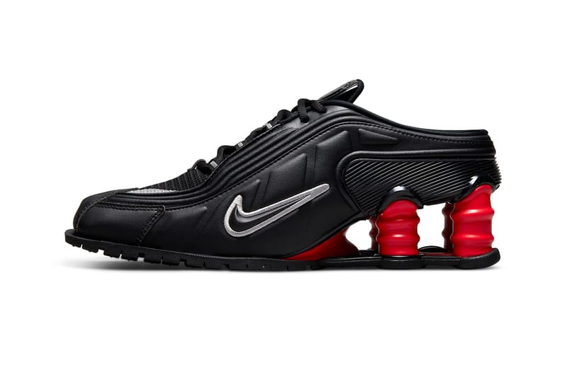 Nike shox black sales red