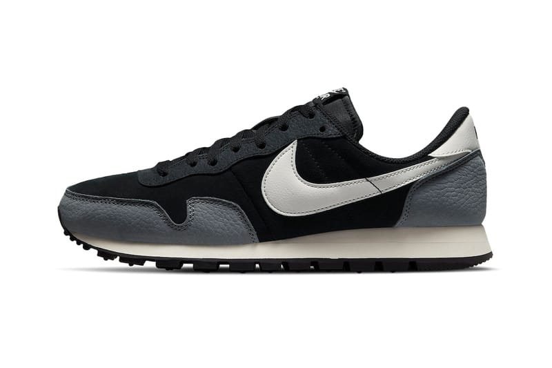 nike air pegasus 83 black