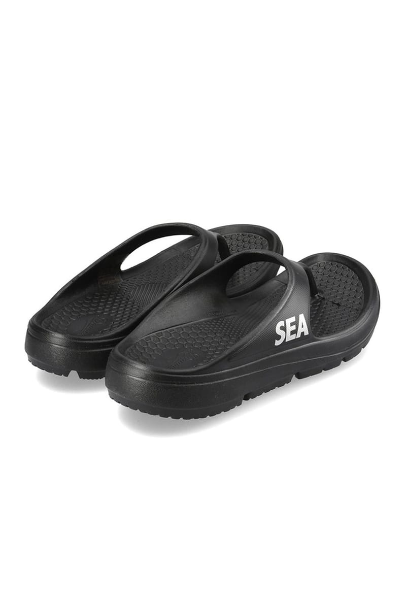 Danner on sale flip flops