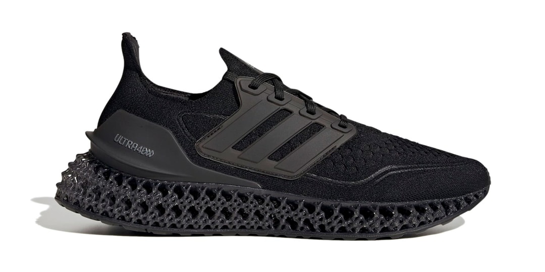 Adidas представляет Ultra 4DFWD в полностью черном цвете