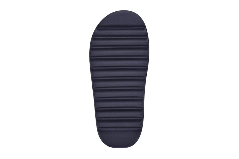 Kanye West's YEEZY SLIDE 