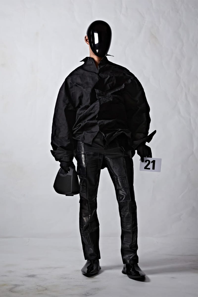 BALENCIAGA COUTURE ブラックパーカー BALENCIAGA（バレンシアガ） 21AW OVERSIZED COUTURE LOGO POPOVER