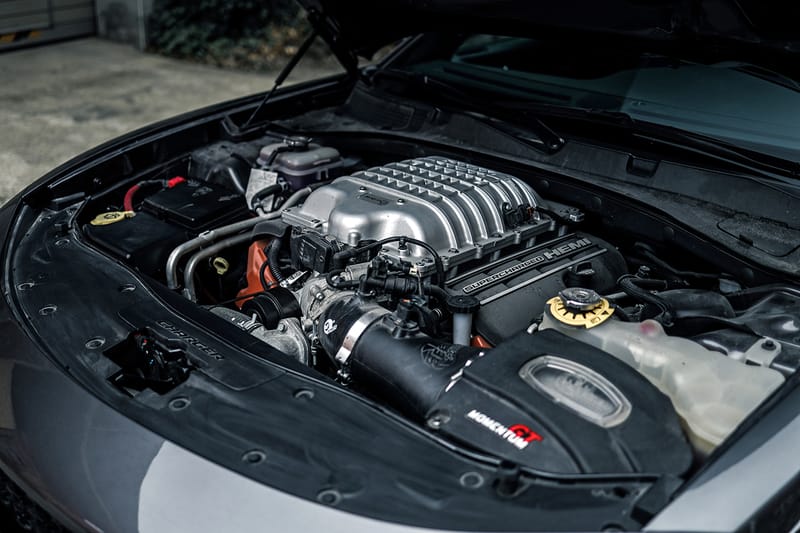 2016 dodge charger srt 2024 hellcat engine