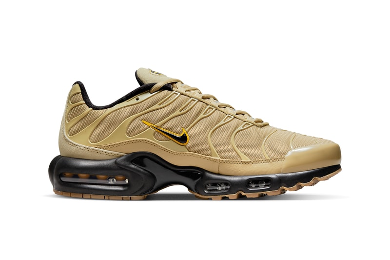 air max plus gold and black