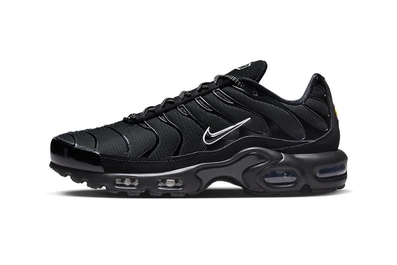 Air max plus on sale half and half