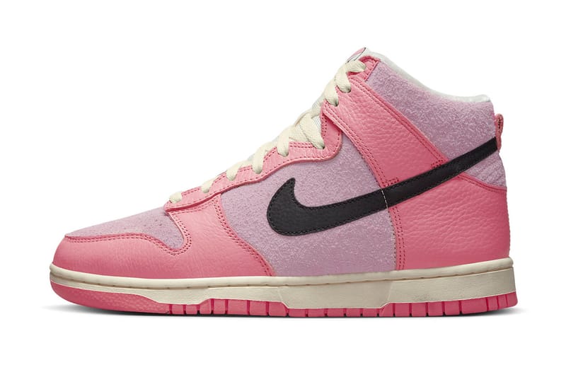 Nike high 2024 tops pink