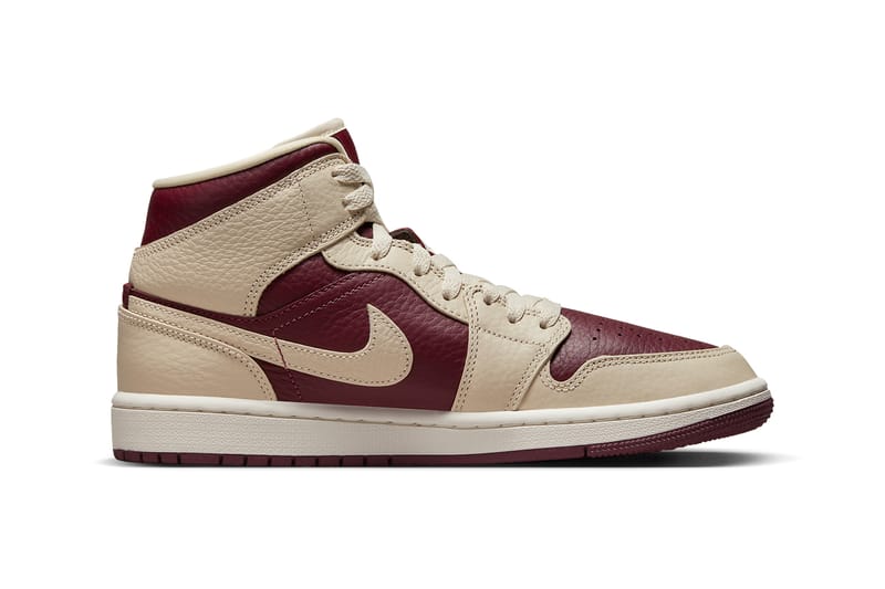 Air jordan 1 mid on sale maroon