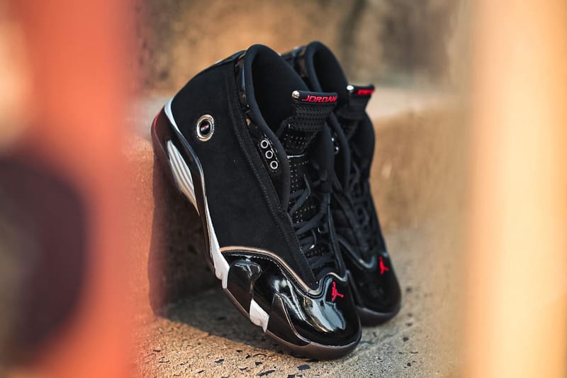 Retro 14s black and sales red