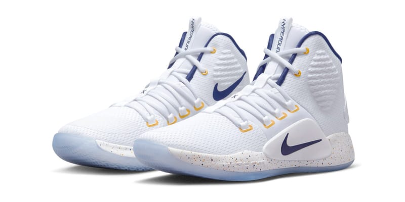 Nike hyperdunk clearance blue and white