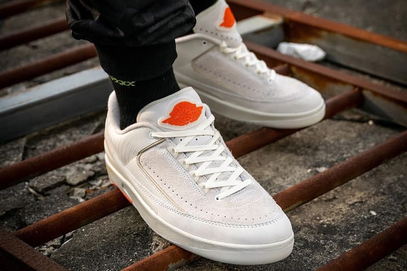 Jordan 2 sale low on feet