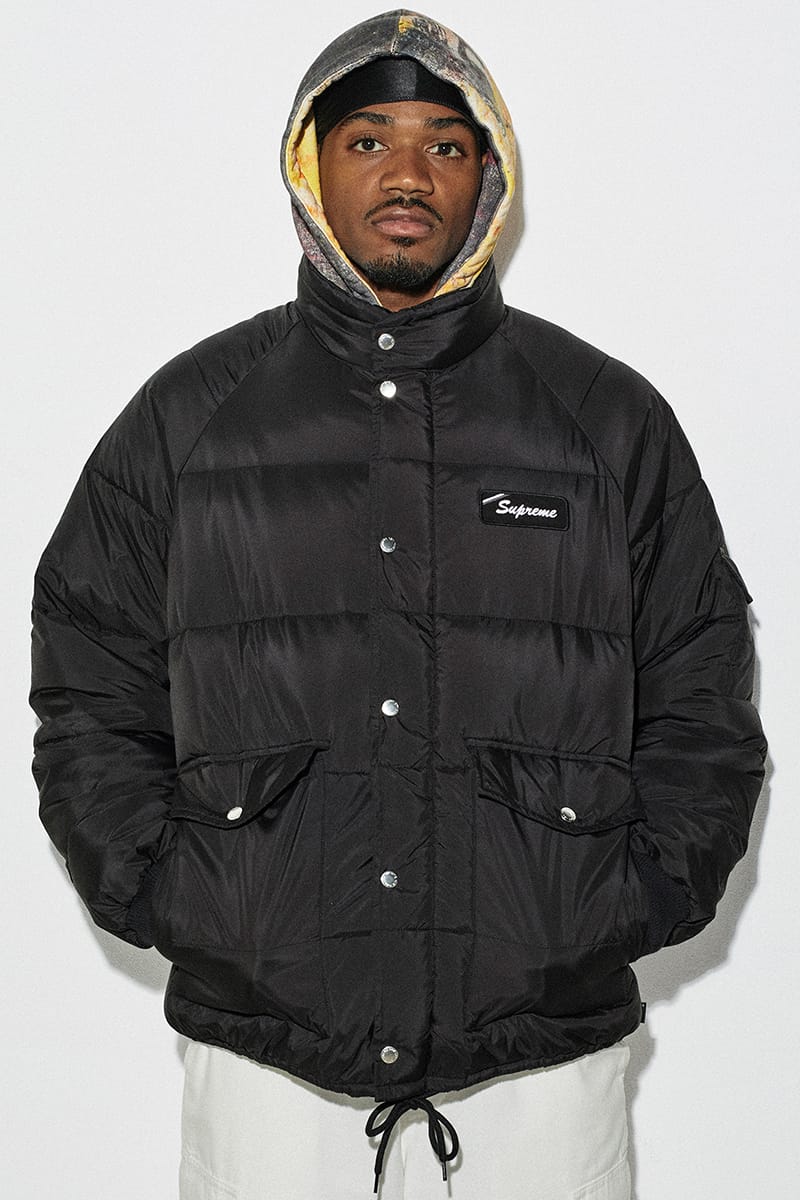 Supreme Fall/Winter 2022 Lookbook | Hypebeast Supreme Fall/Winter 2022 Lookbook | Hypebeast
