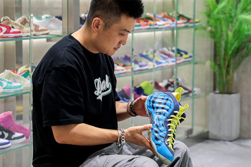 Nike air 2024 foamposite tianjin