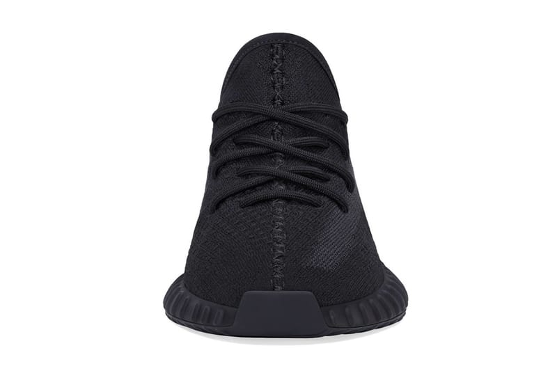 Adidas yeezy boost 350 v2 black store outlet list