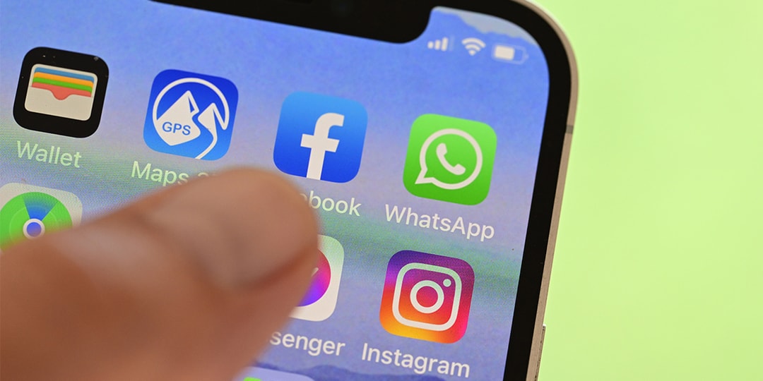 Сообщается, что эксклюзивные платные функции появятся в Facebook, Instagram и WhatsApp