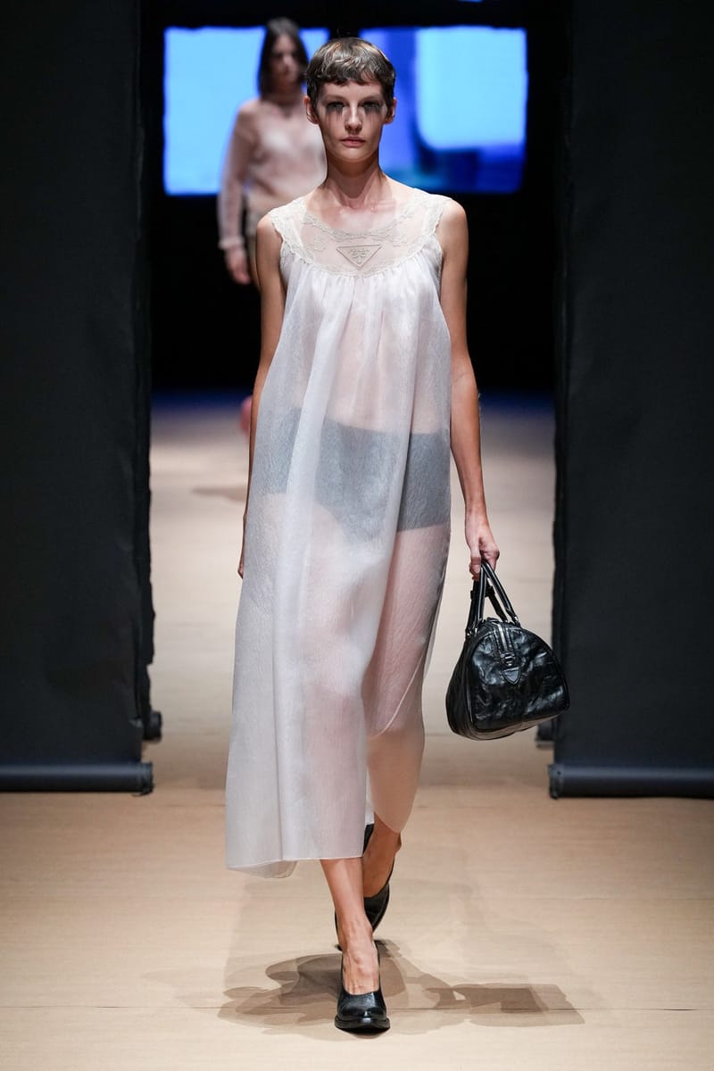Prada SS23 Womenswear Show at Milan Fashion Week | Hypebeast Prada SS23 Womenswear Show at Milan Fashion Week | Hypebeast