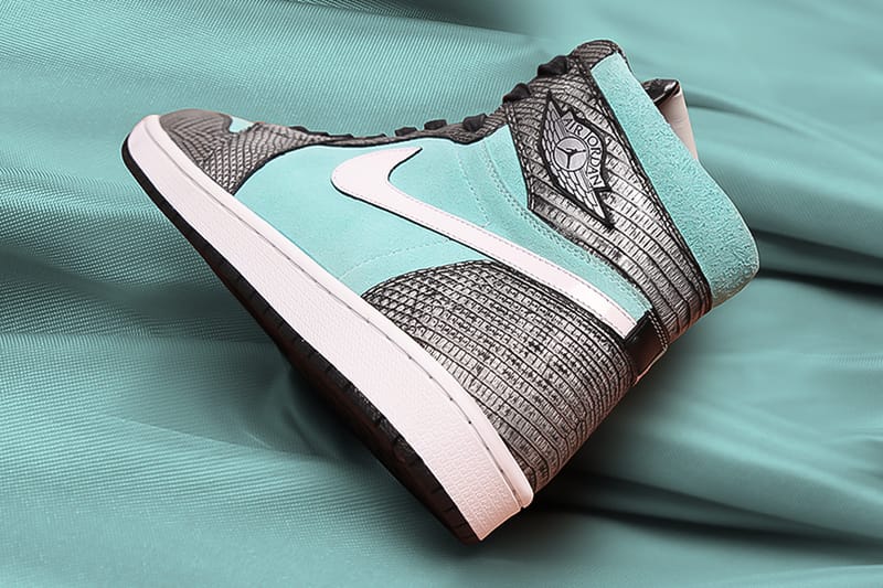 Air jordan hotsell tiffany blue