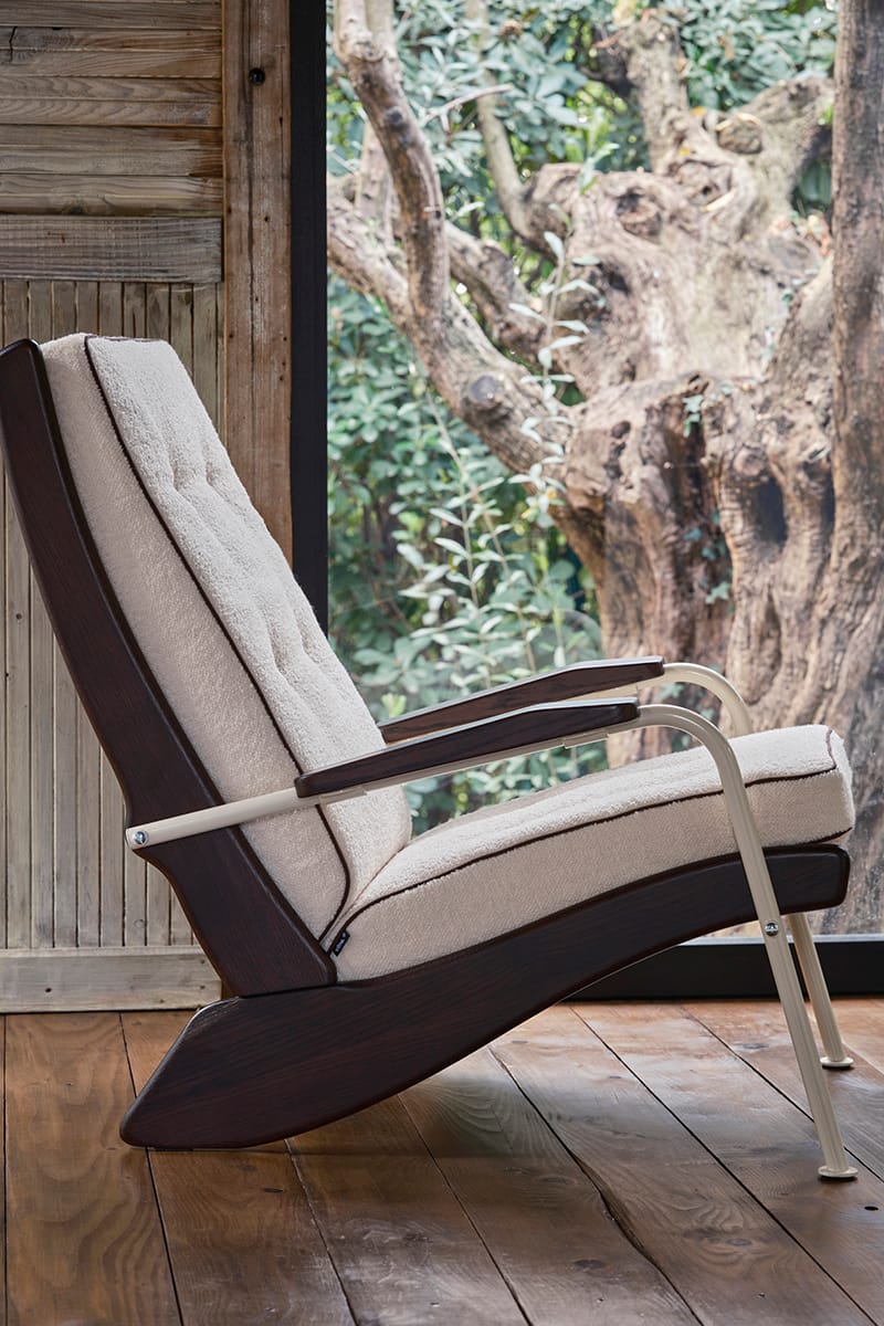 Jean Prouvé Standard Chair for Vitra | Two Enlighten