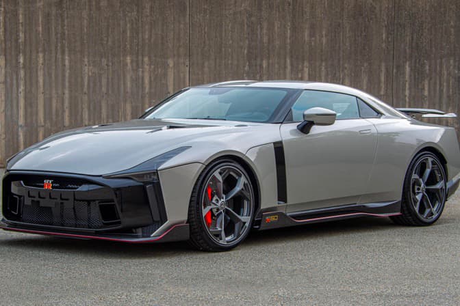 NISSAN GT-R50 by Italdesign 2台セット ERA Car 1:64 - Nissan GT-R50 By Italdesign (Pearl Blue) | eBay
