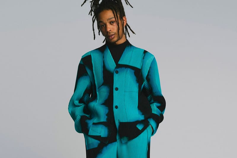 HOMME PLISSÉ ISSEY MIYAKE Launches AW22 