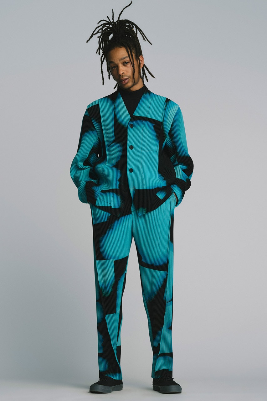 HOMME PLISSÉ ISSEY MIYAKE Launches AW22 