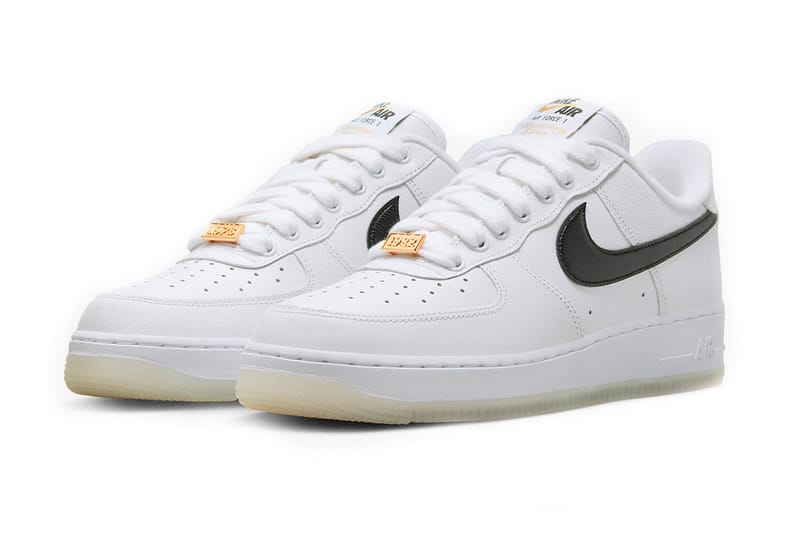 Nike Air Force 1 Low 