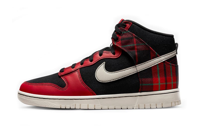 nike dunks plaid christmas