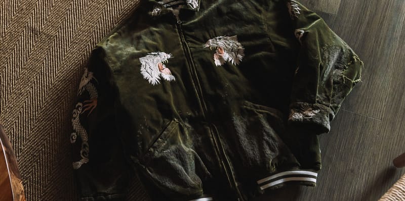 NEIGBORHOOD Savage Souvenir Jacket Olive Drab HBX Release | Hypebeast