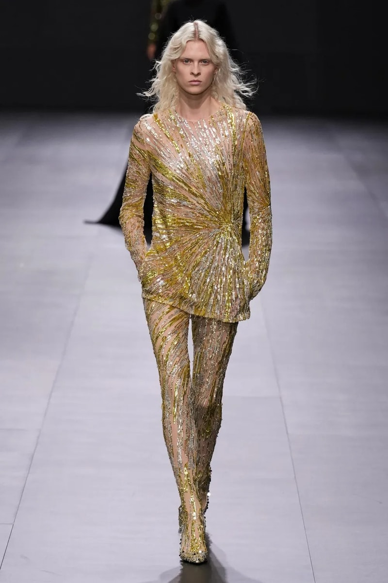 Unboxing Valentino Spring/Summer 2023 at PFW | Hypebeast