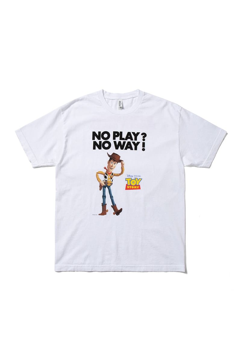 Dover street market play t clearance shirt