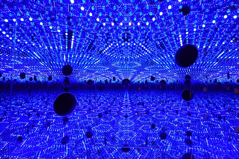 Yayoi Kusama Kiki Smith New York Installation MTA Hypebeast Yayoi Kusama Kiki Smith New York Installation MTA Hypebeast